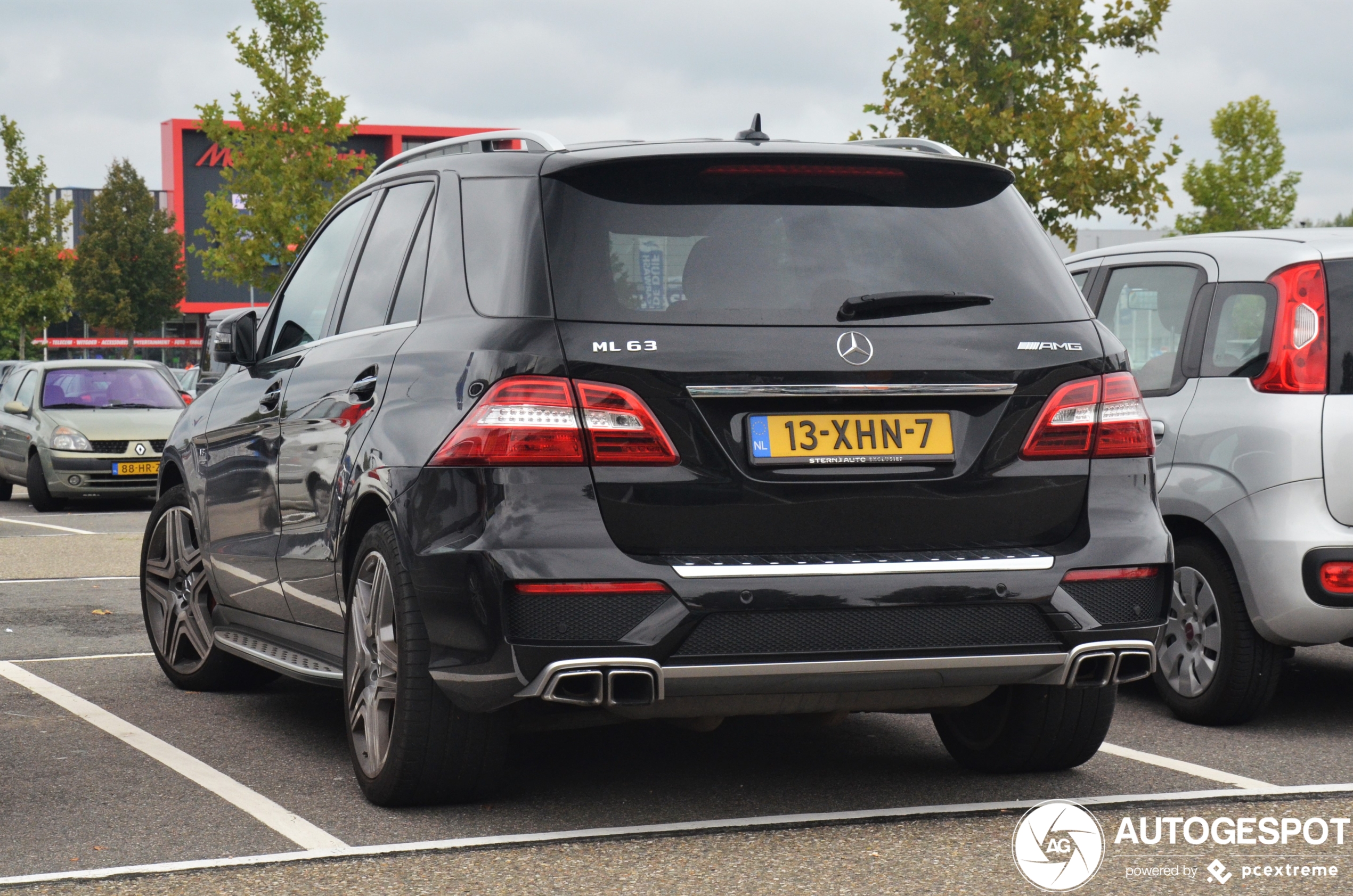 Mercedes-Benz ML 63 AMG W166