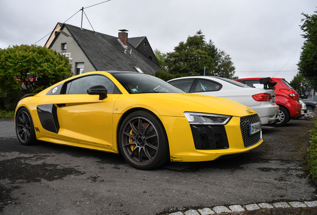 Audi R8 V10 Plus 2015