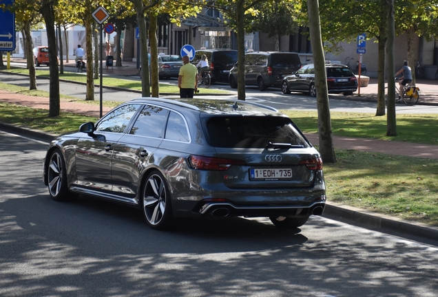 Audi RS4 Avant B9