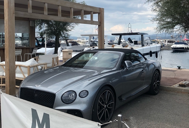 Bentley Continental GTC 2019