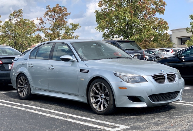 BMW M5 E60 2007