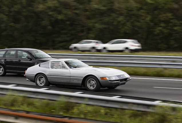 Ferrari 365 GTB/4 Daytona