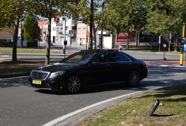 Mercedes-Benz S 63 AMG V222