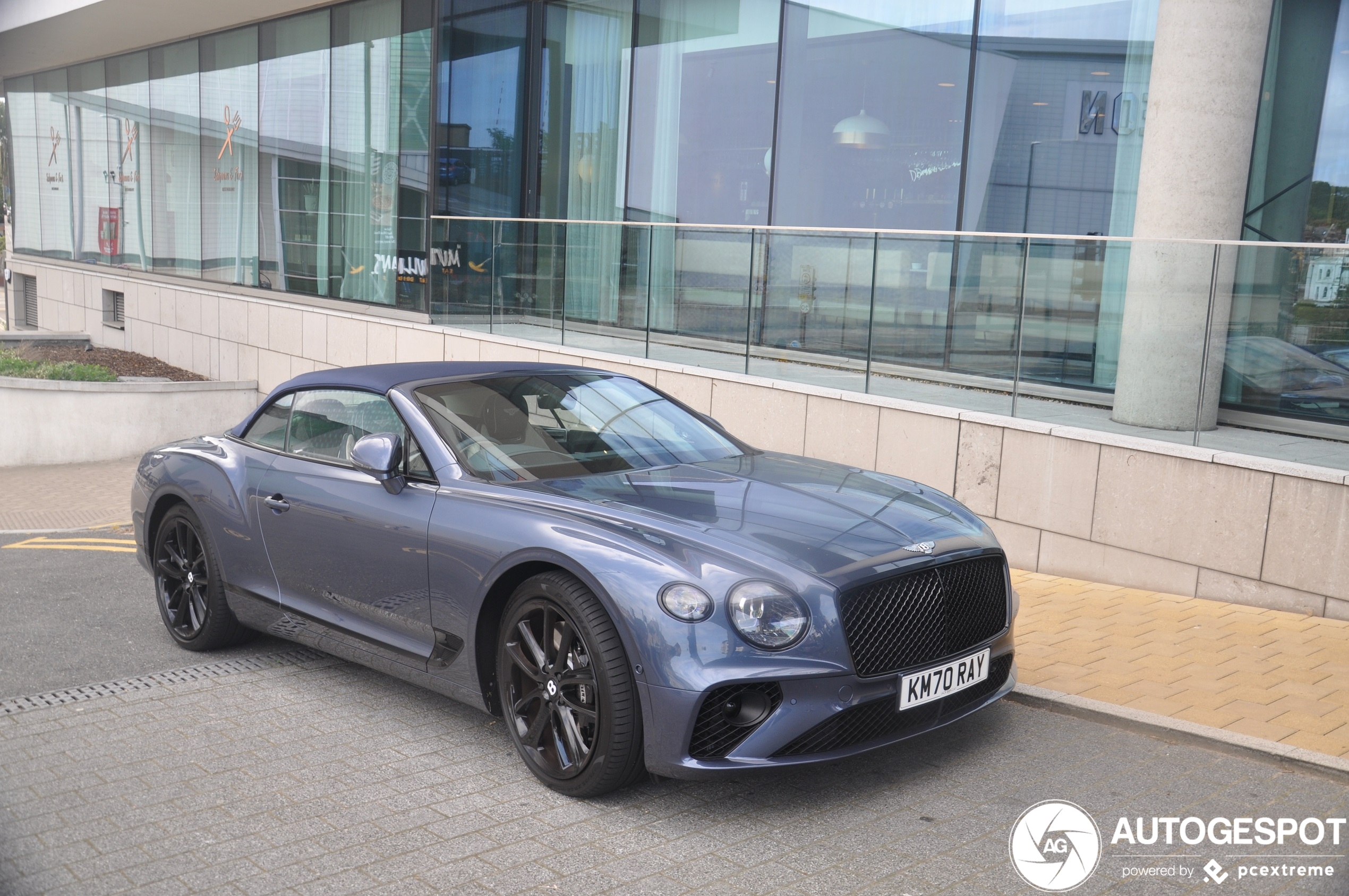 Bentley Continental GTC V8 2020