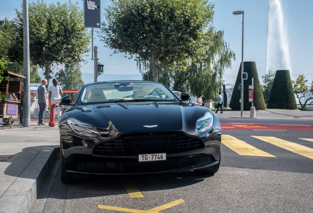 Aston Martin DB11