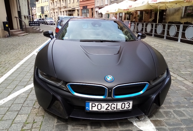 BMW i8