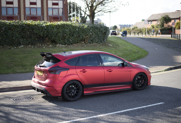 Ford Focus RS 2015 Mountune FPM375