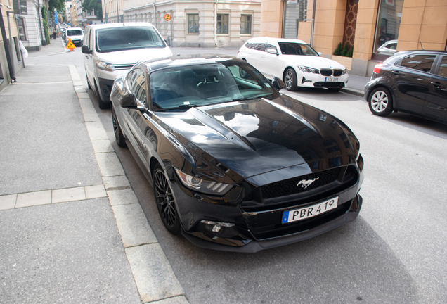 Ford Mustang GT 2015