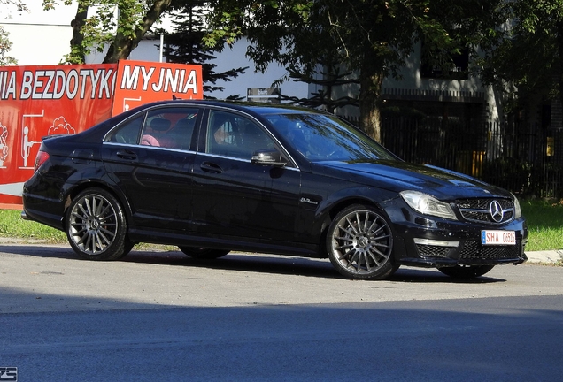 Mercedes-Benz C 63 AMG W204 2012