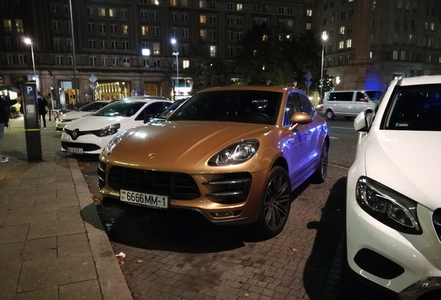 Porsche 95B Macan Turbo