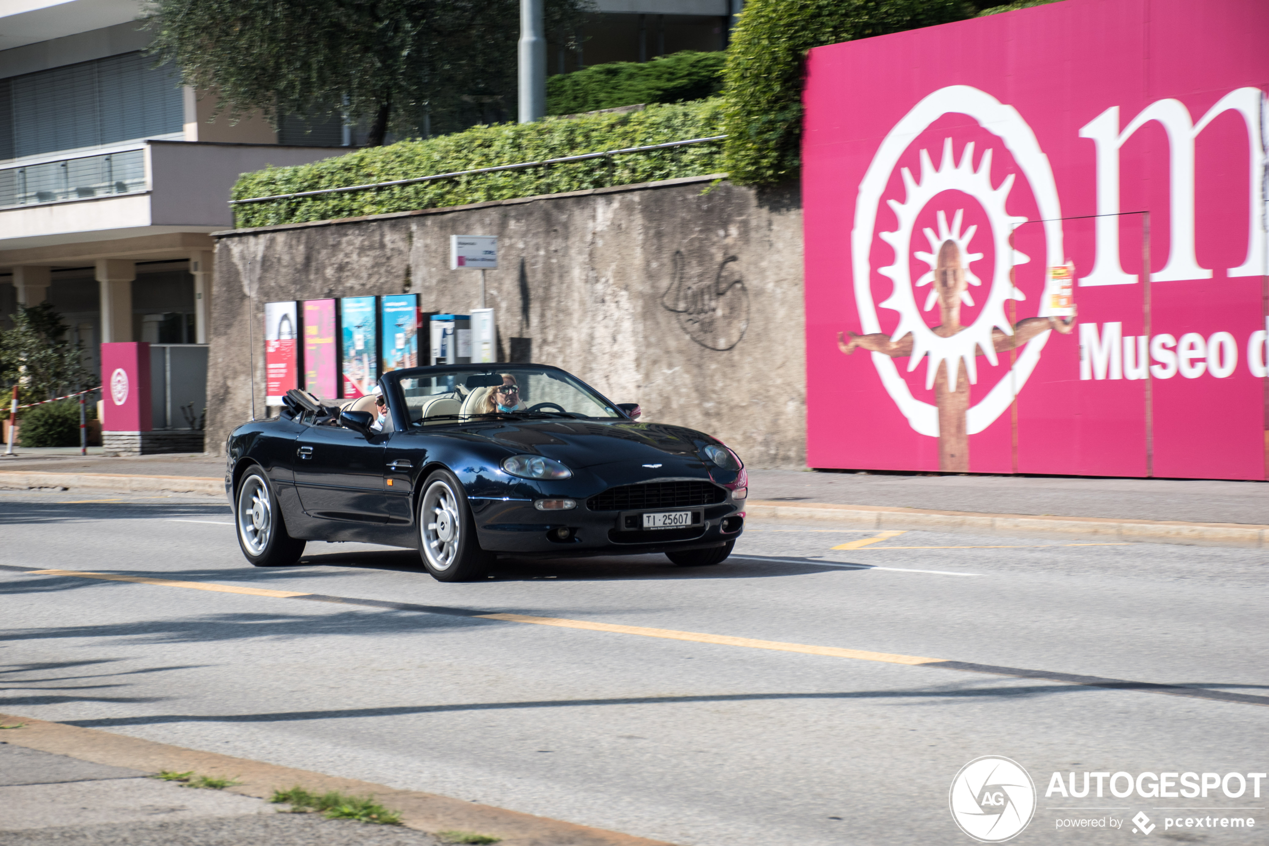 Aston Martin DB7 Volante