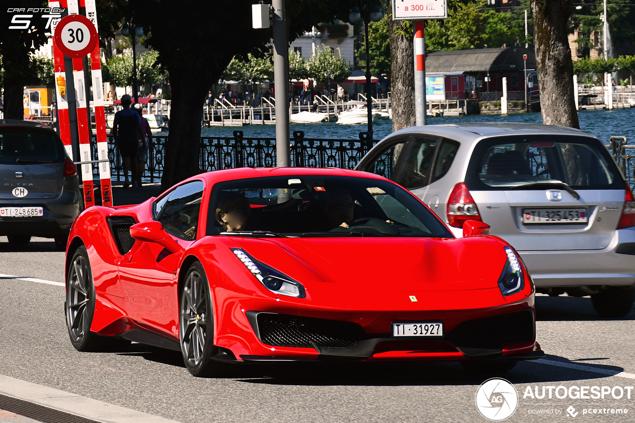 Ferrari 488 Pista