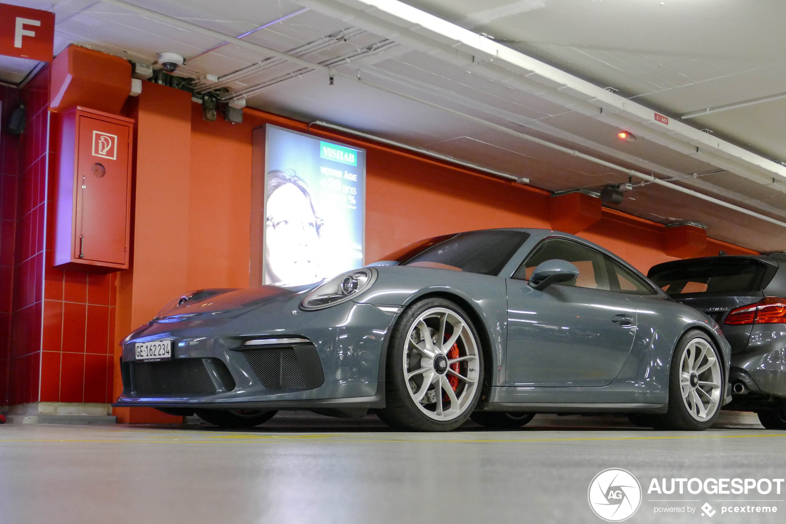 Porsche 991 GT3 Touring