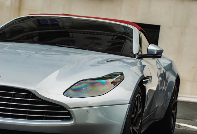 Aston Martin DB11 V8 Volante