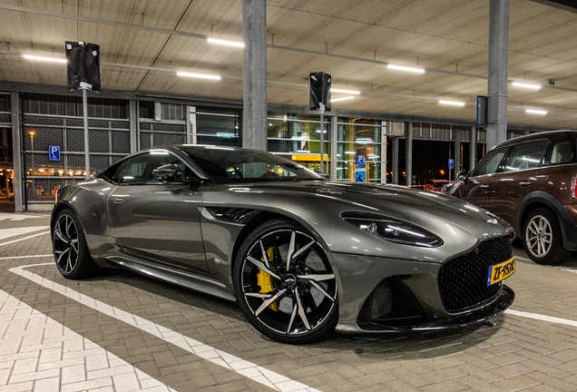 Aston Martin DBS Superleggera