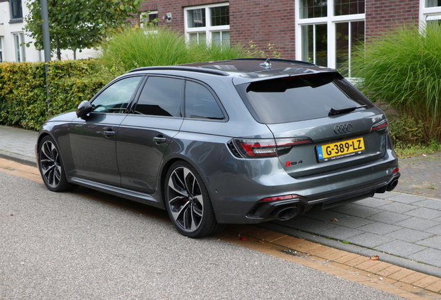 Audi RS4 Avant B9