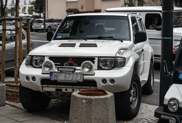 Mitsubishi Pajero Evolution