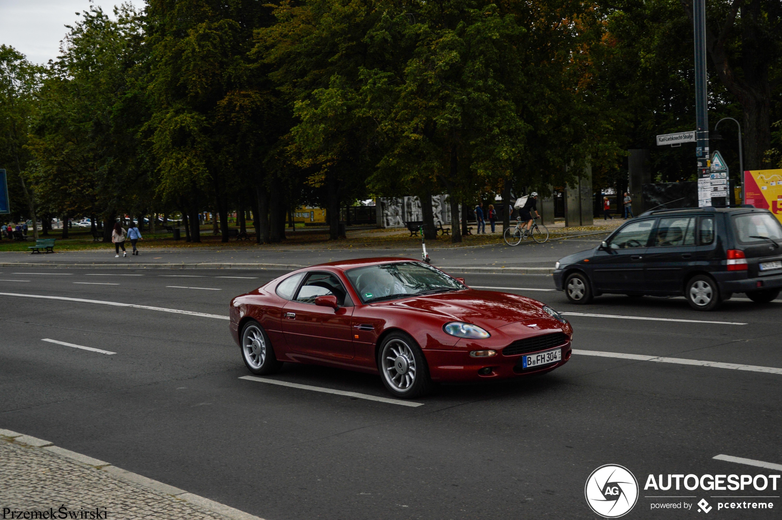 Aston Martin DB7