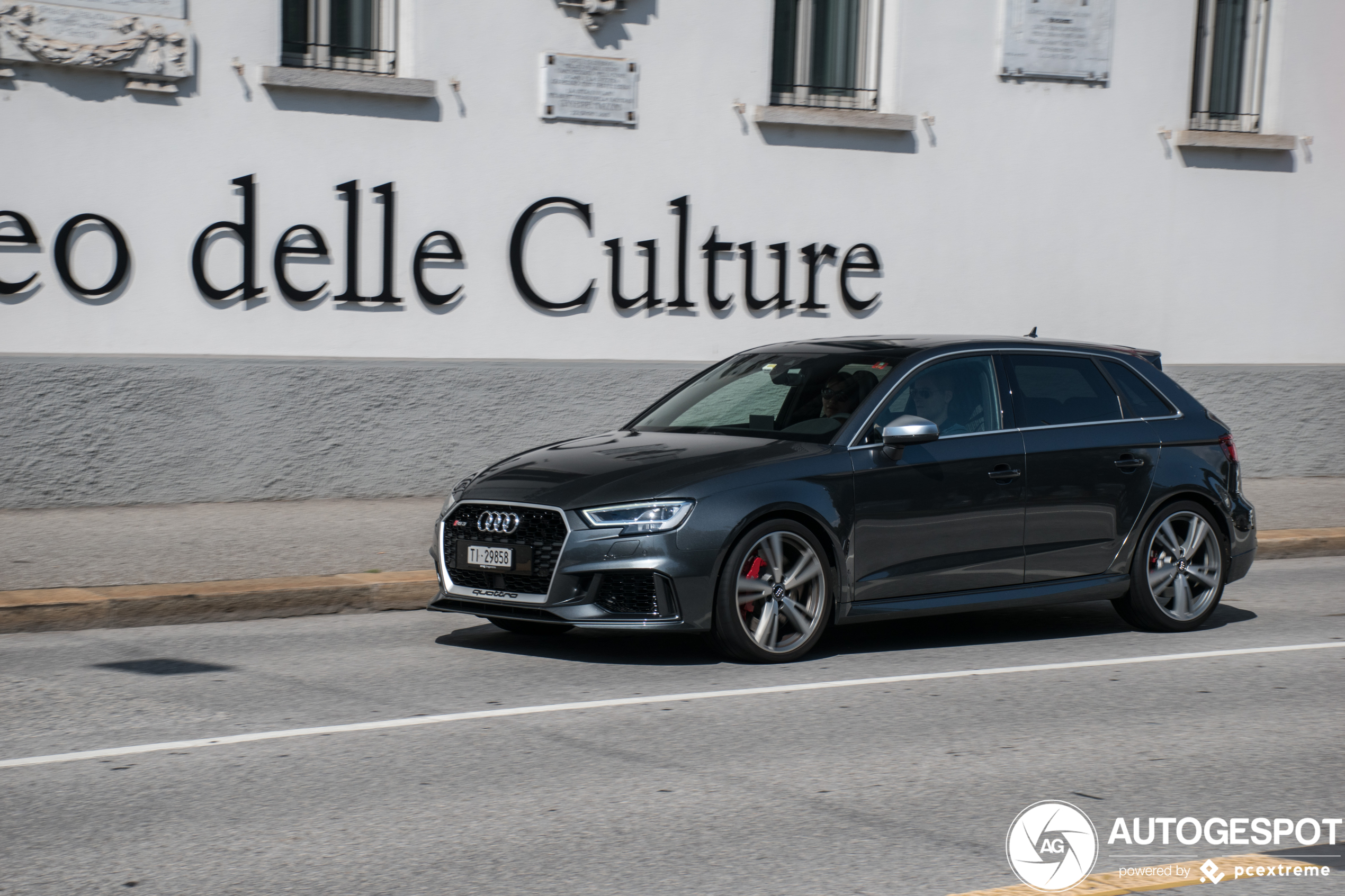 Audi RS3 Sportback 8V 2018