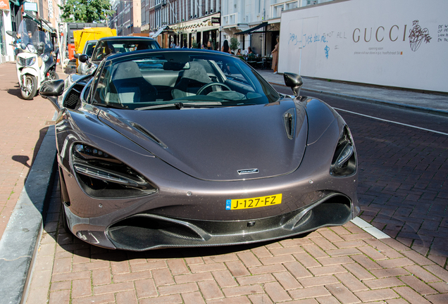 McLaren 720S Spider