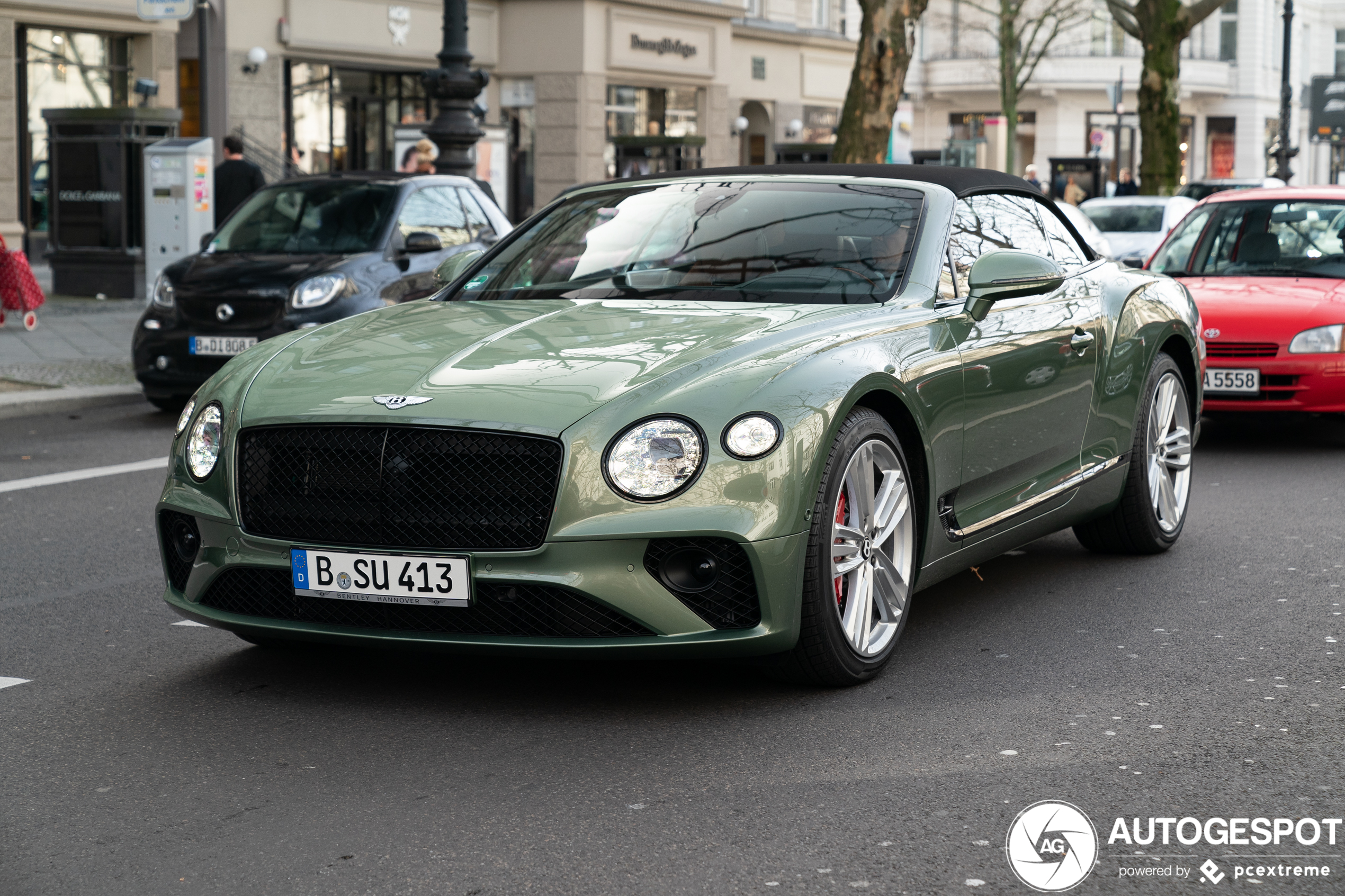 Bentley Continental GTC 2019