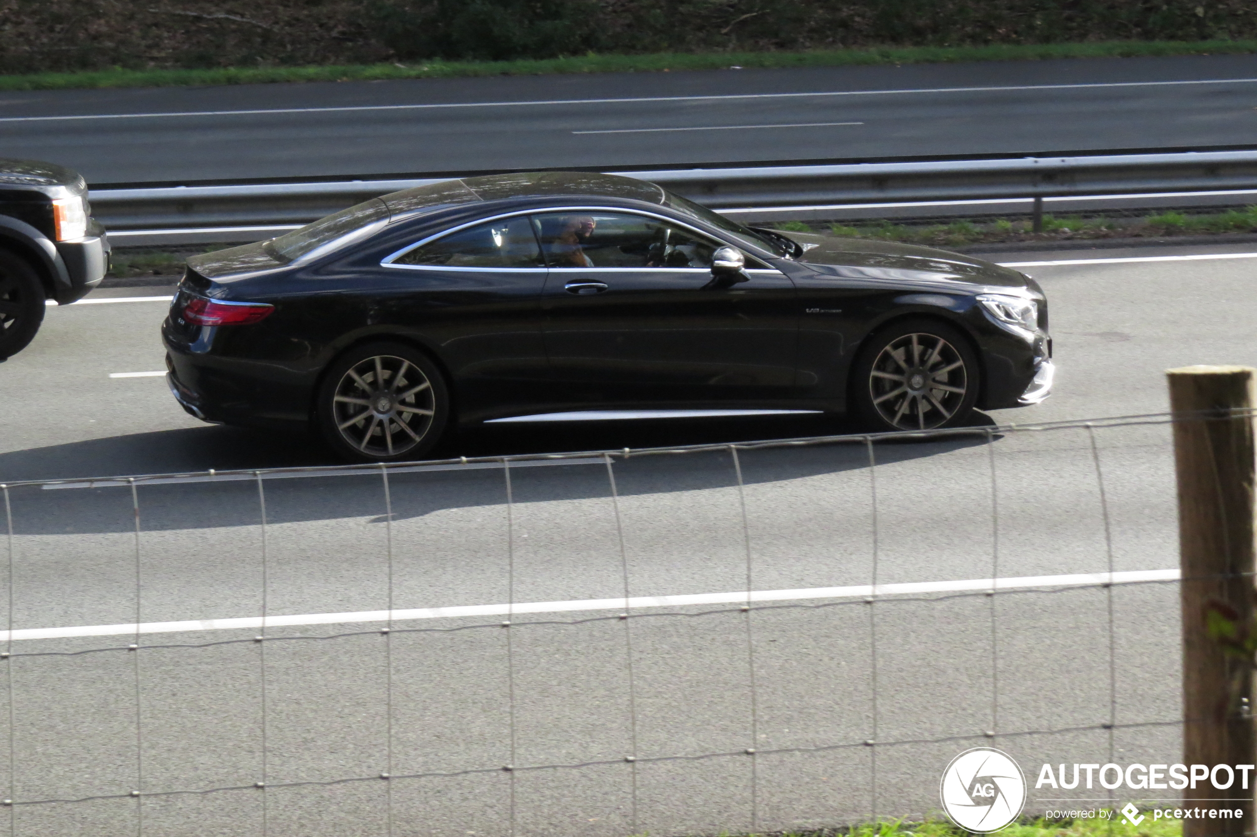 Mercedes-AMG S 63 Coupé C217