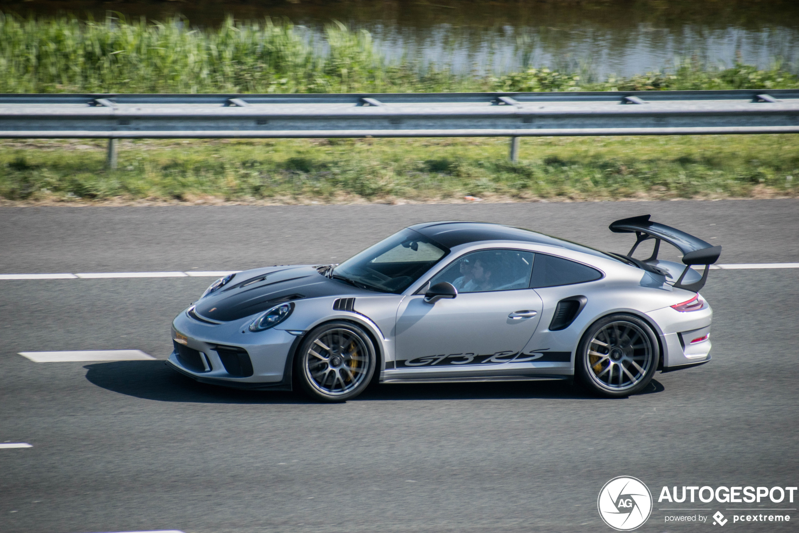 Porsche 991 GT3 RS MkII Weissach Package