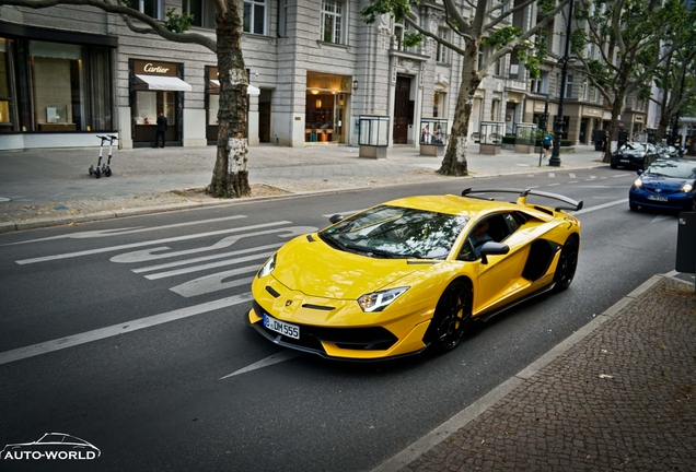 Lamborghini Aventador LP770-4 SVJ