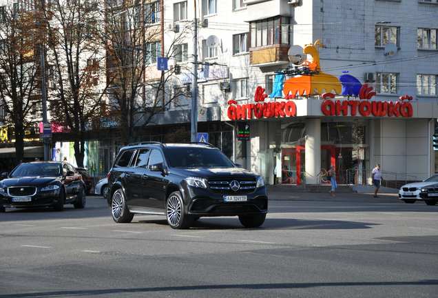 Mercedes-AMG GLS 63 X166