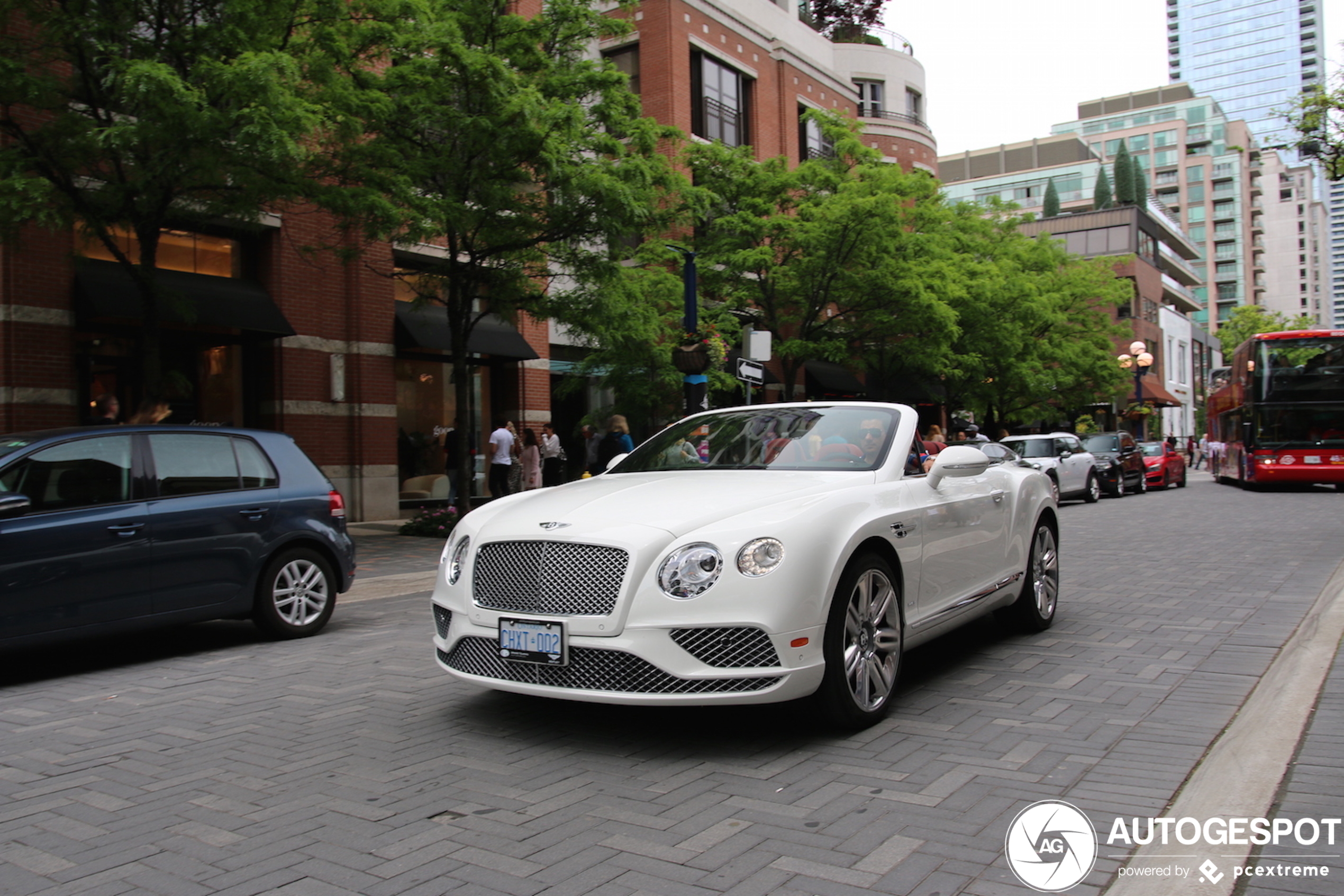 Bentley Continental GTC 2016