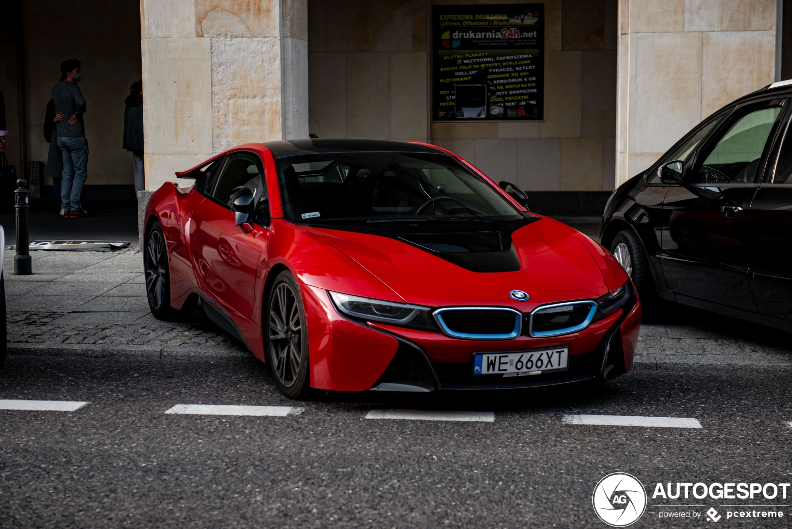 BMW i8 Protonic Red Edition