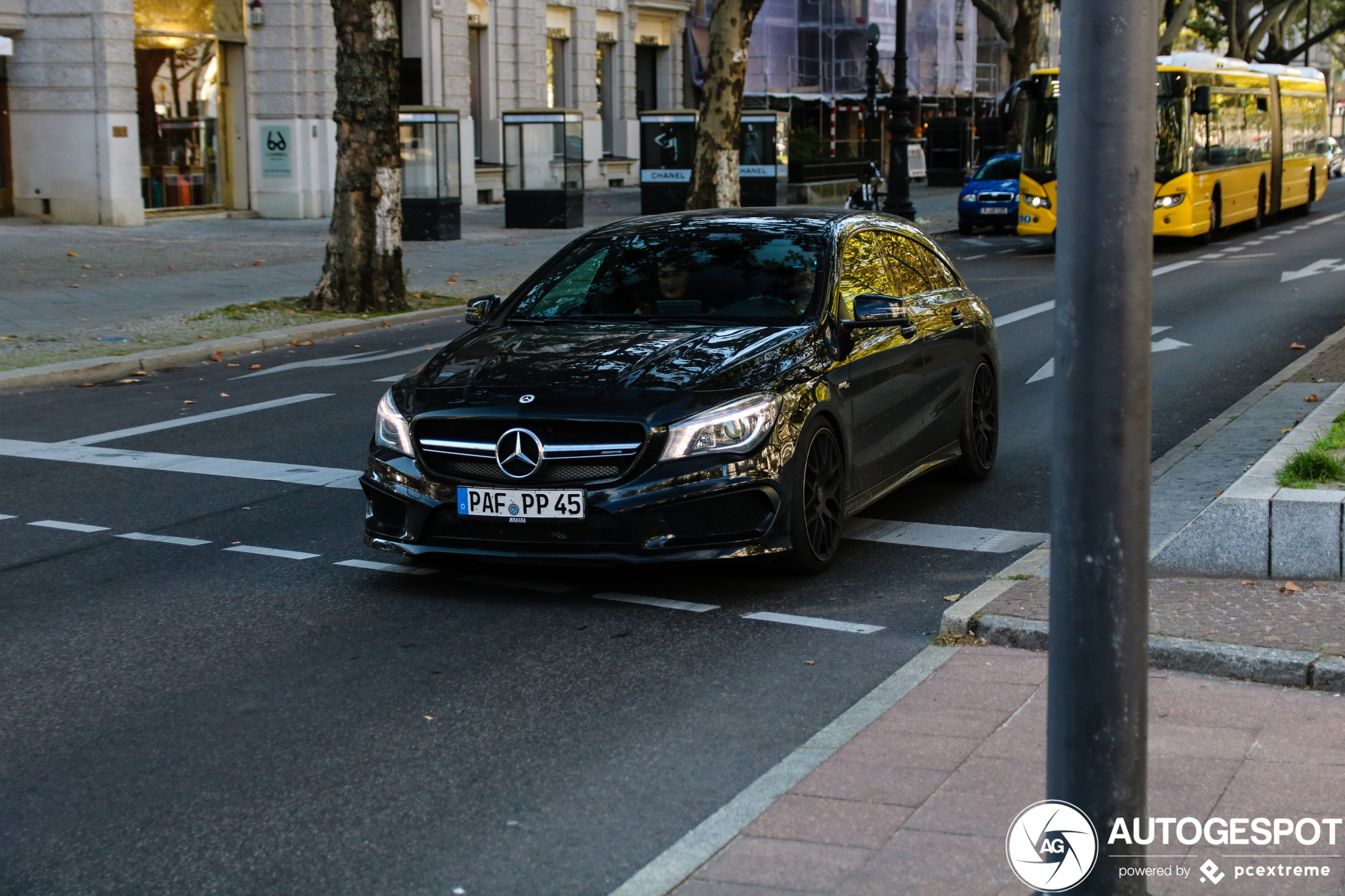 Mercedes-AMG CLA 45 Shooting Brake X117