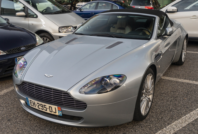 Aston Martin V8 Vantage Roadster