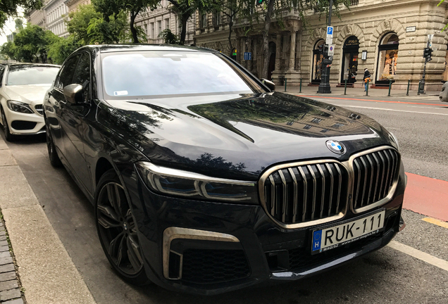 BMW M760Li xDrive 2019