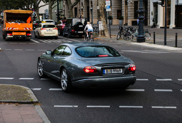 Jaguar XKR