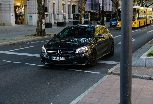 Mercedes-AMG CLA 45 Shooting Brake X117