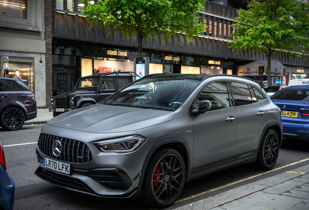 Mercedes-AMG GLA 45 S 4MATIC+ H247