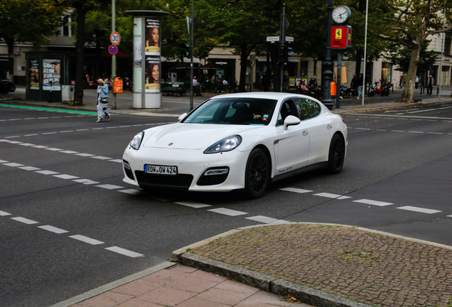 Porsche 970 Panamera GTS MkI