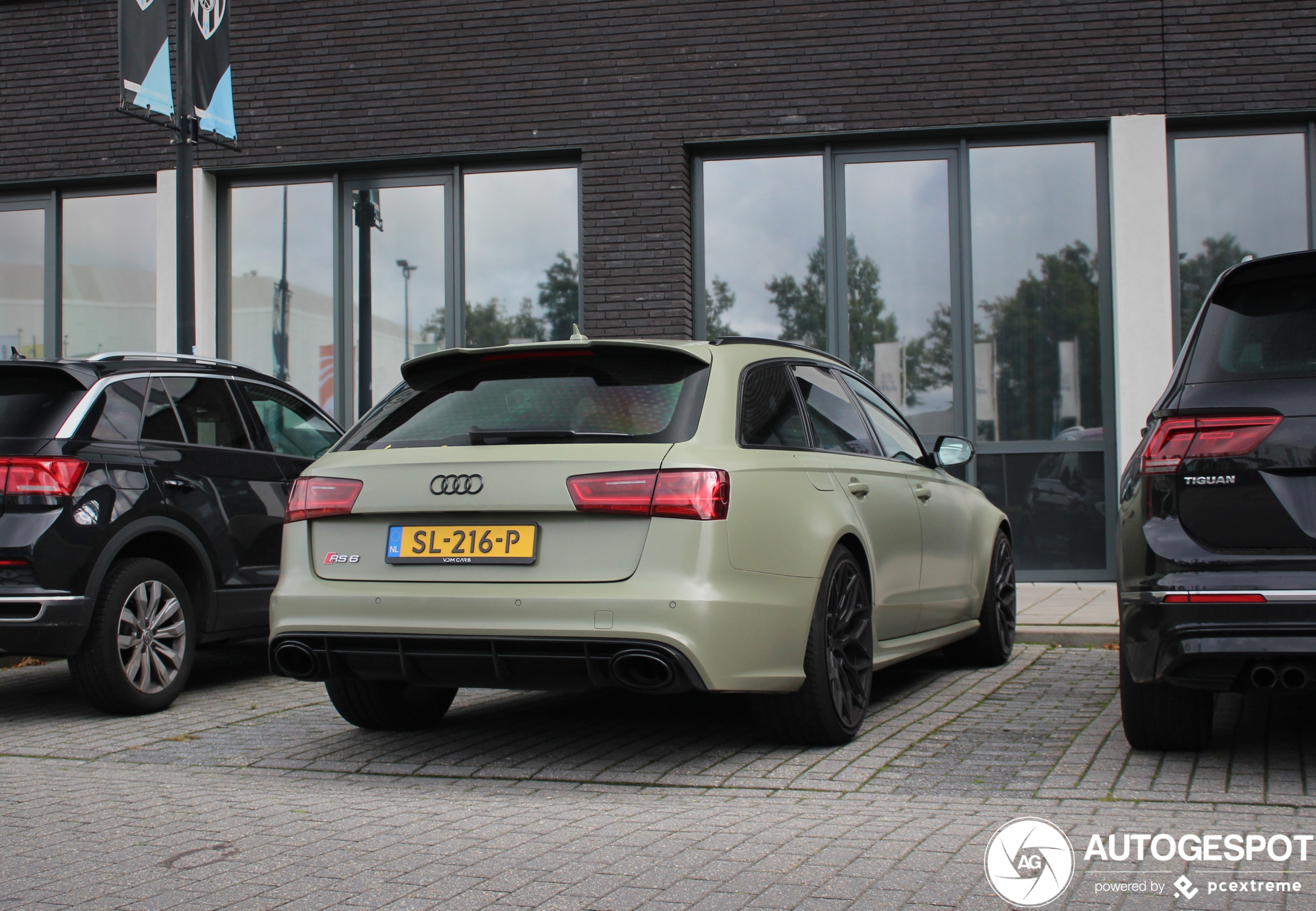 Audi RS6 Avant C7 2015