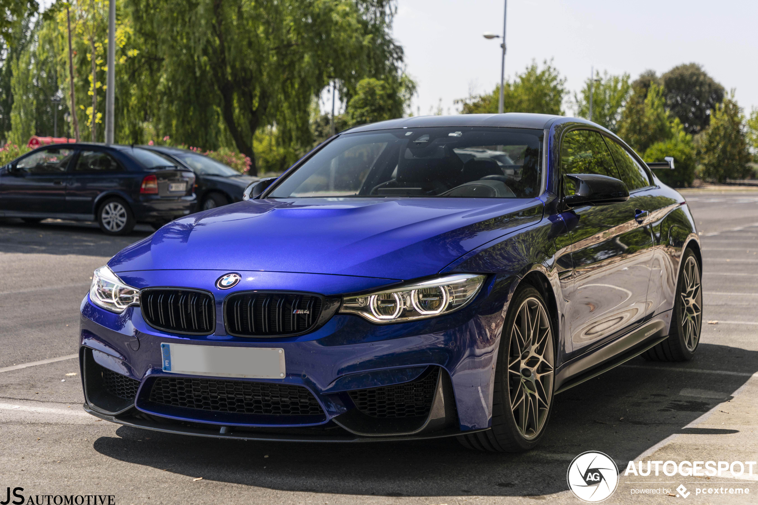 BMW M4 F82 CS