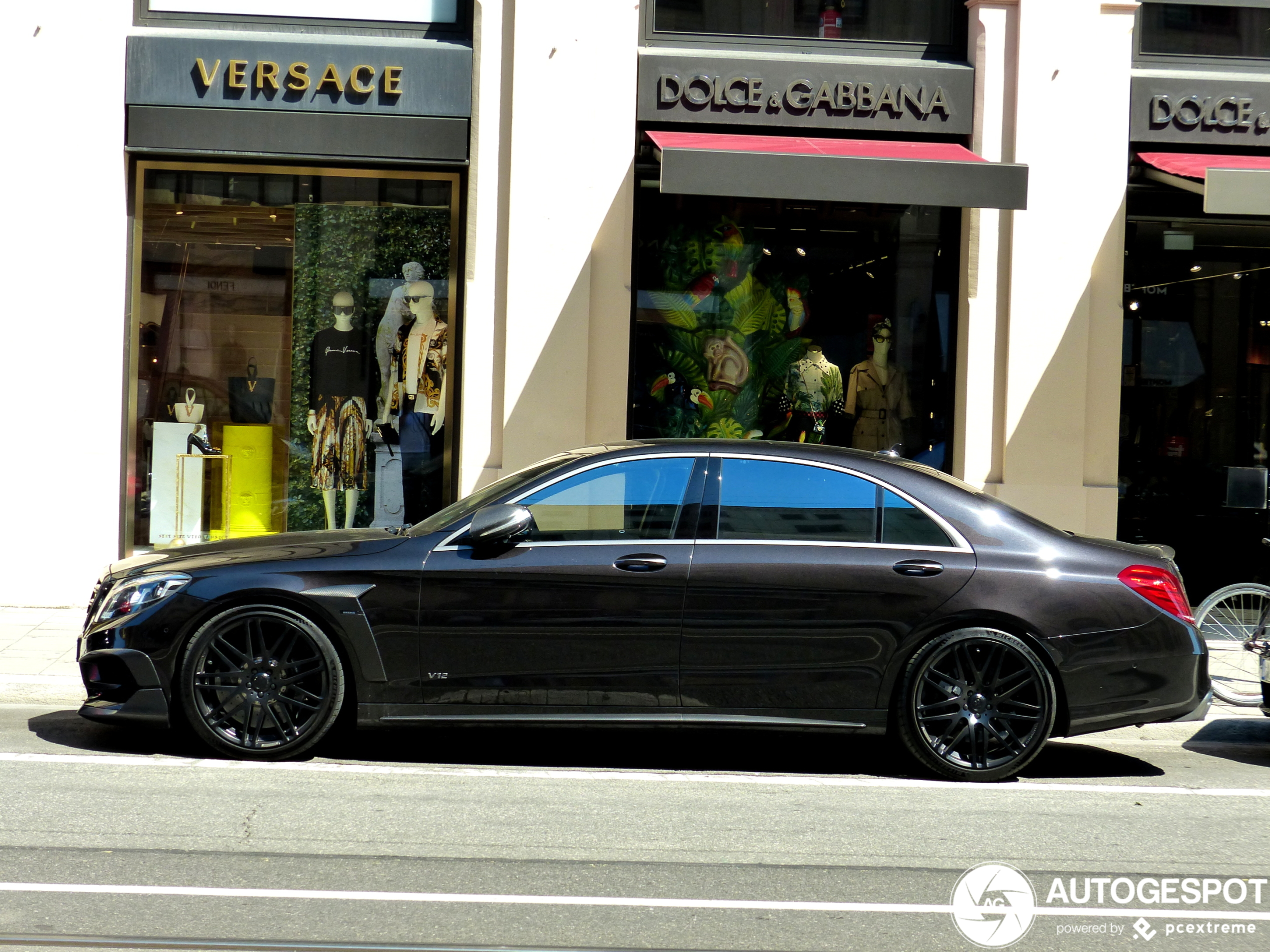 Mercedes-Benz Brabus 900 Rocket