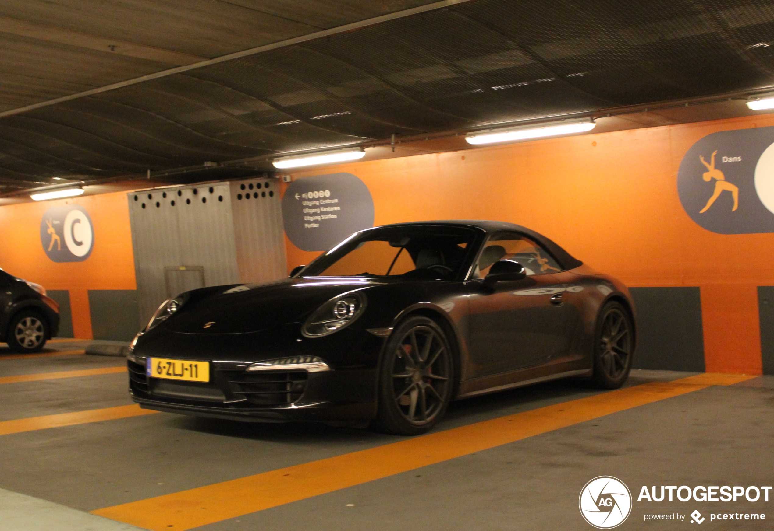 Porsche 991 Carrera 4S Cabriolet MkI