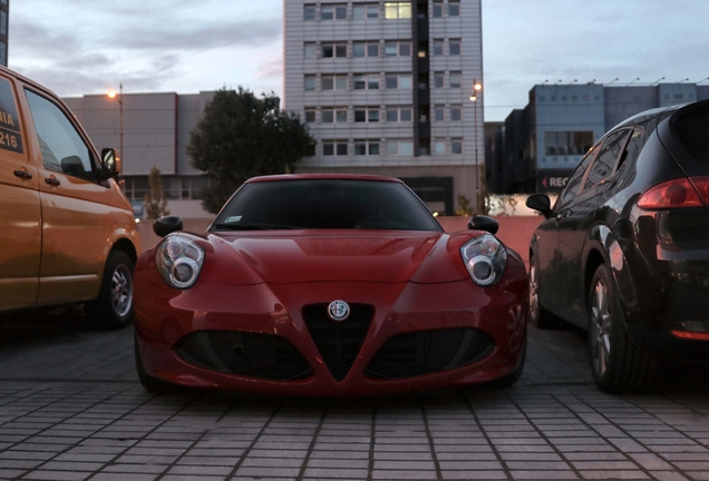 Alfa Romeo 4C Coupé