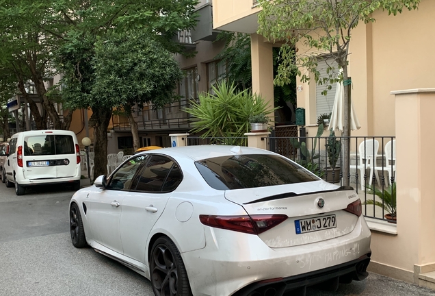 Alfa Romeo Giulia Quadrifoglio