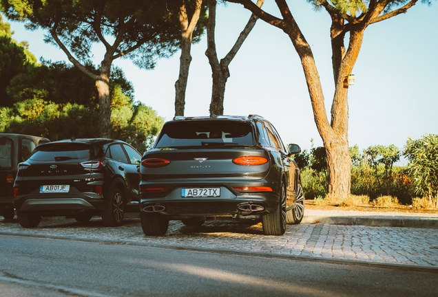 Bentley Bentayga V8 2021 First Edition