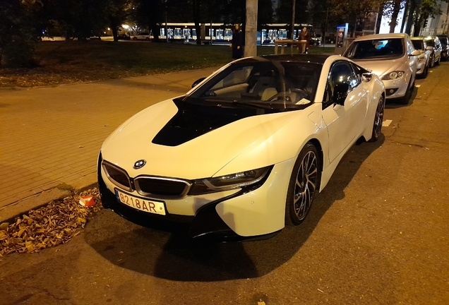 BMW i8