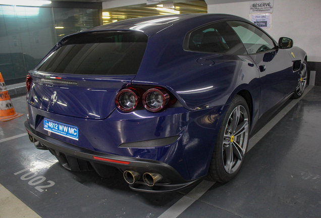 Ferrari GTC4Lusso