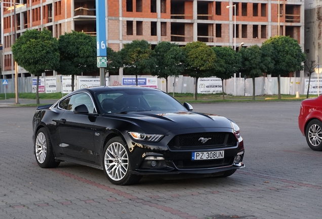 Ford Mustang GT 2015