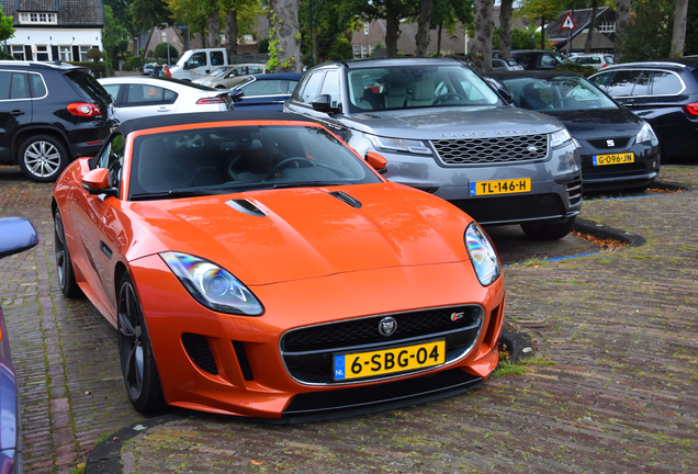 Jaguar F-TYPE S Convertible