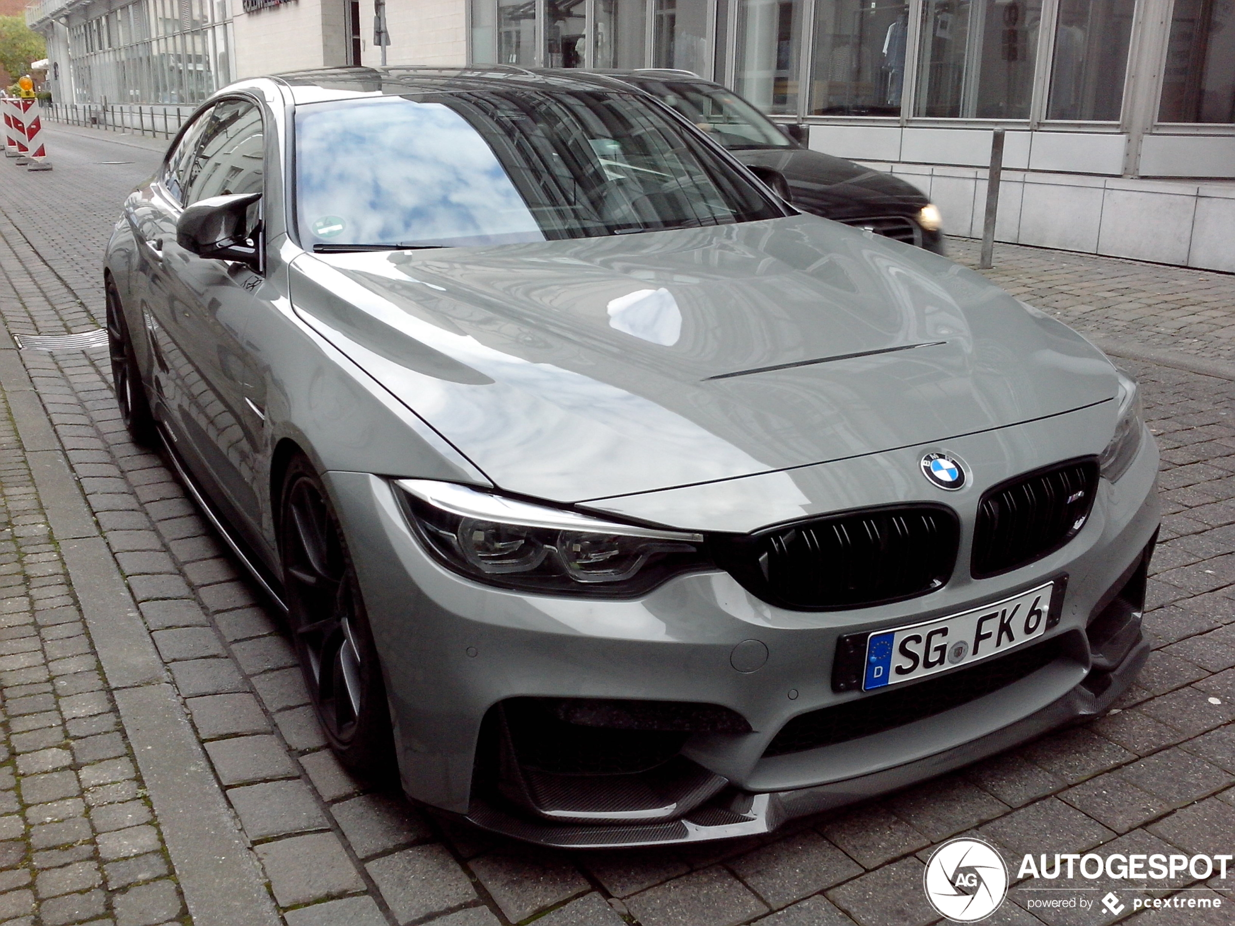 BMW M4 F82 CS